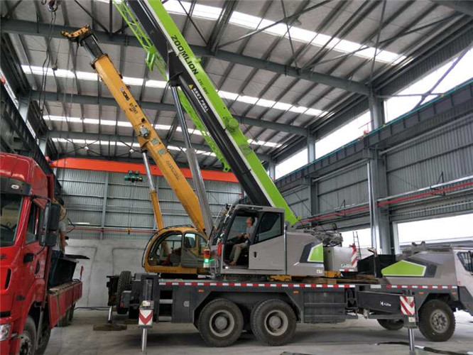 诏安县高空车出租需要注意哪些安全事项？